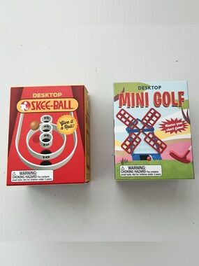 Desktop Mini Games Set – Skee-Ball & Mini Golf Tabletop Games